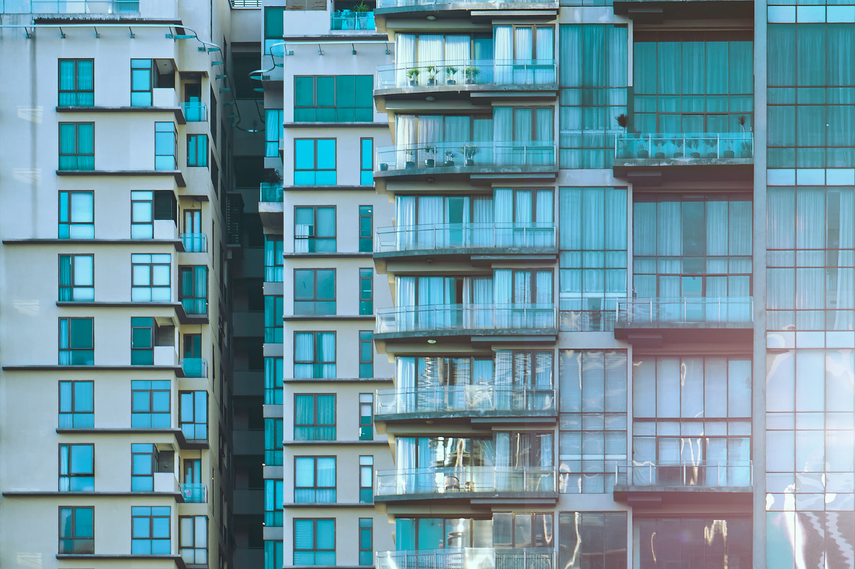 Inadimplência Condominial: Uma Análise sobre Penalidades, Direitos e Estratégias de Recuperação de Crédito